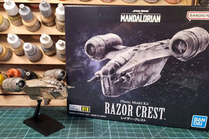 Assembling and painting the Star Wars Razor CrestT The Mandalorian spaceship model by Revell