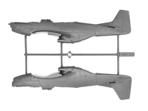 Сборная модель 1/48 самолет Мустанг Р-51D, американский истребитель с пилотами и техниками ICM 48153