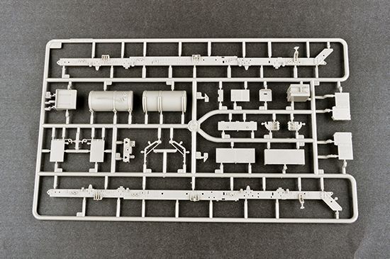 Збірна модель 1:35 вантажівка M1120 HEMTT Load Handing System (LHS) Trumpeter 01053