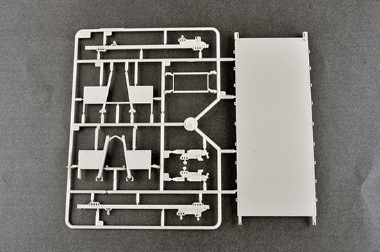 Збірна модель 1:35 вантажівка M1120 HEMTT Load Handing System (LHS) Trumpeter 01053