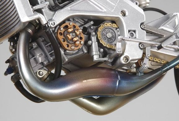 Сборная модель 1/12 спортивный мотоцикл Honda NSR250 Ajinomoto Tamiya 14110