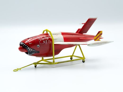Сборная модель 1/48 беспилотник Q-2A (AQM-34B) Firebee с тележкой (1 самолет и тележка) ICM 48400