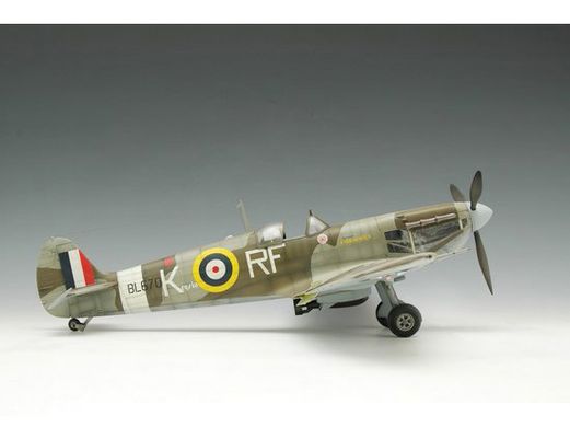 Сборная модель 1/24 британская Spitfire MK.Vb Trumpeter 02403