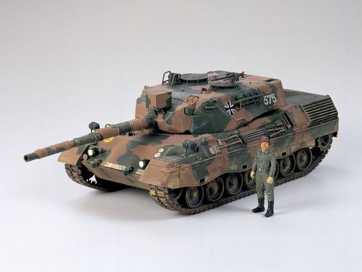 Збірна модель 1/35 західнонімецький танк Leopard A4 Tamiya 35112