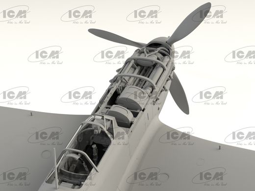 Assembled model 1/32 aircraft Yak-9T, Soviet fighter 2 SV ICM 32090