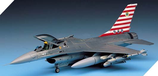 Збірна модель 1/48 винищувач F-16A/C Academy 12259