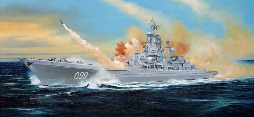 Сборная модель 1/350 крейсер «Петр Великий» бывший Андропов Cruiser Pyotr Velikiy Trumpeter 04522