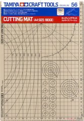 Модельный коврик формата А4 с лекалами для вырезания деталей, 30х22см. Tamiya 74056
