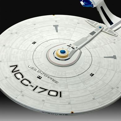 Збірна модель 1/500 Star Trek Into Darkness USS Enterprise Modellbausatz Revell 04882