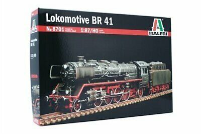 Сборная модель 1/87 паровоза Lokomotive Br 41 Italeri 8701
