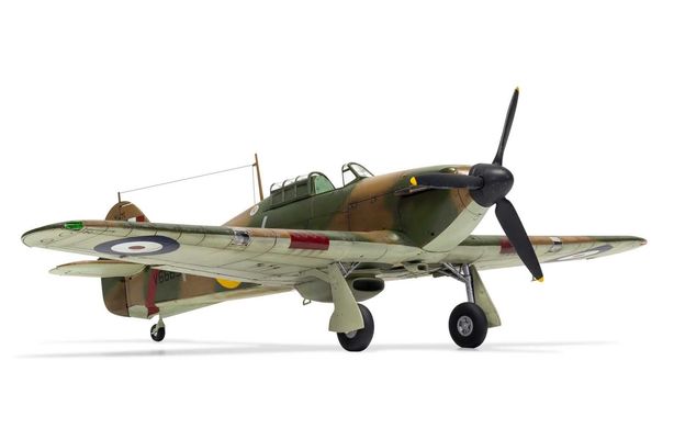 Сборная модель 1/48 самолет Hawker Hurricane Mk.1 Airfix A05127A