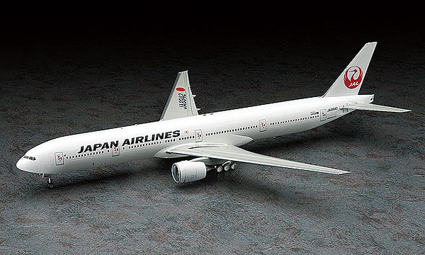 Сборная модель 1/200 самолет JAL Boeing 777-300 Hasegawa 10715
