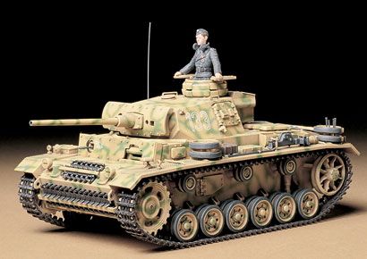 Собирательная модель 1/35 танк Panzerkampfwagen III Ausf. L Sd.Kfz. 141/1 Tamiya 35215