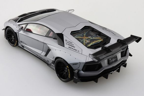 Сборная модель 1/24 суперкар LB Works Lamborghini Aventador Limited Edition Aoshima 05993