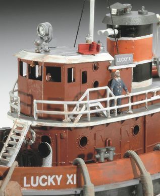 Сборная модель 1/108 буксира Harbour Tug Revell 05207