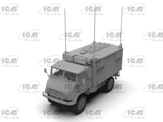 Prefab model 1/35 military radio car Unimog S 404 ICM 35137