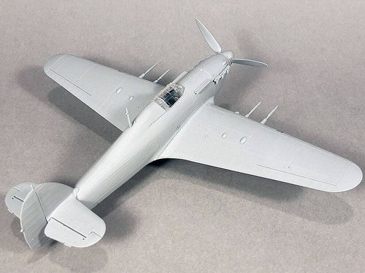 Збірна модель 1/72 гвинтовий літак Hurricane Mk IIc Expert Set Arma Hobby 70035