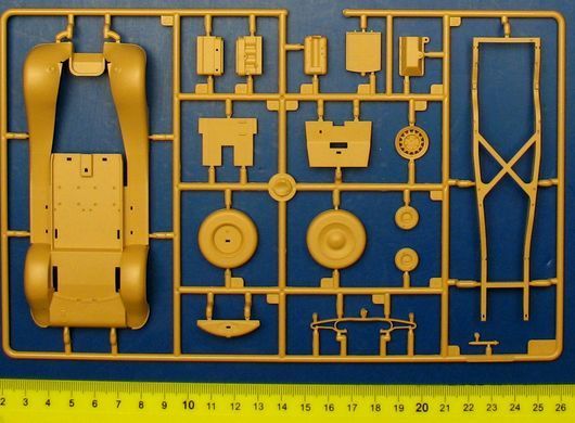 Збірна модель 1:35 бронеавтомобіль БА-20 мод.1939 Hobby Boss 83883