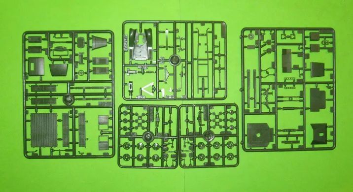 Assembled model 1:72 SU-1-12 UM 322 autocannon