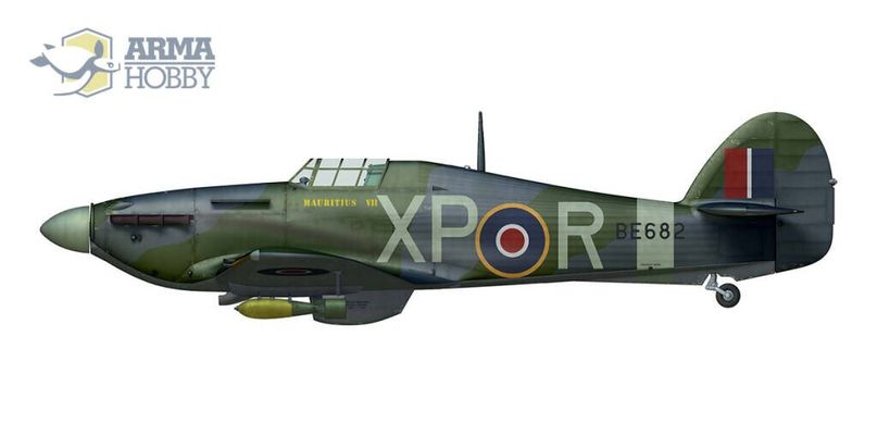 Сборная модель самолета 1/72 Hurricane Mk II/C Expert Set Arma Hobby 70042