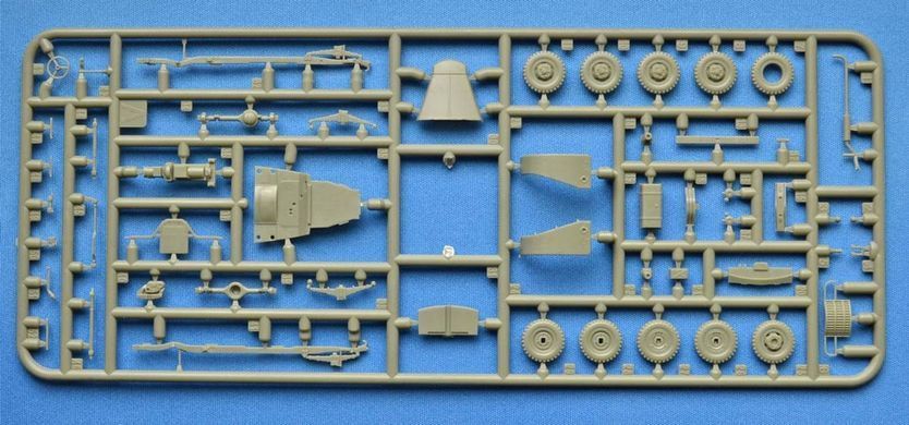 Сборная модель 1:72 автомобиль Dodge WC-17 (26) Carryall ACE 72597