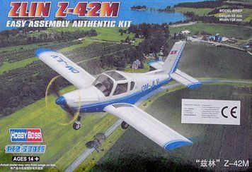 Збірна модель 1:72 літак Zlin Z-42M Чехословацький навчальний літак Hobby Boss 80231