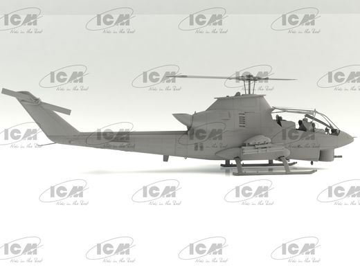 Сборная модель 1/35 вертолет AH-1G Cobra (позднего производства) ICM 53031
