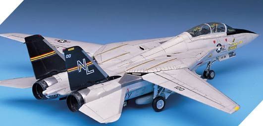 Сборная модель 1:72 истребитель Spitfire MK XIVC Academy 12484
