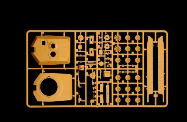 Стартовый набор с клеем, красками и инструментами 1:72 танк M1 Abrams Italeri 72004