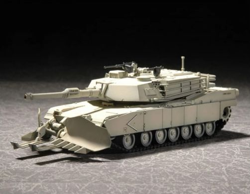 Сборная модель 1/72 танк M1A1 with Mine Clearing Blade System Trumpeter 07277