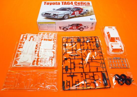 Збірна модель 1/24 автомобіль N°.05 Toyota TA64 Celica '85 Safari Rally Winner Beemax B24004