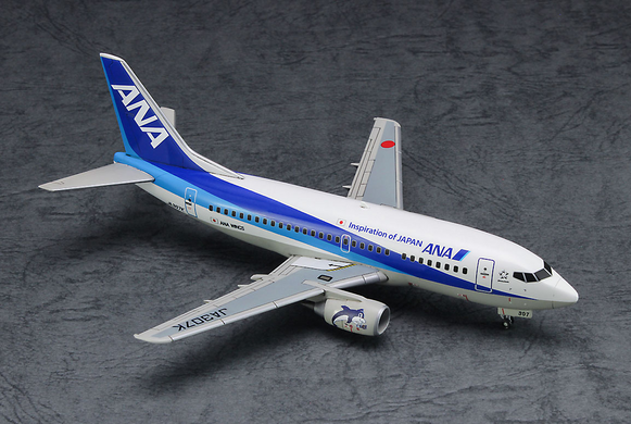 Сборная модель самолет 1/200 Boeing 737-500 "Super Dolphin 1995/2020" Hasegawa 10839