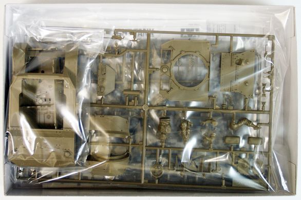 Сборная модель 1:35 легкий танк США M5A1 Tamiya 35313