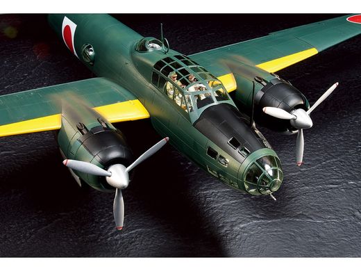 Збірна модель 1/48 літак Mitsubishi G4M1 Model 11 Admiral Yamamoto з 17 фігурами Tamiya 61110