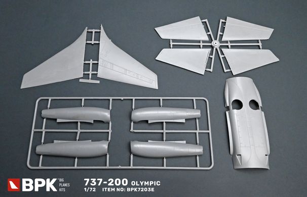 Збірна модель 1/72 літак Боінг 737-200 Olympic BPK 7203