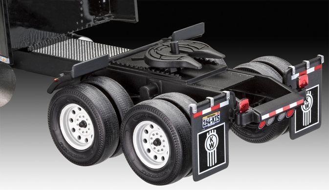Модель вантажівки KISS Tour Truck Revell 07644 1:32