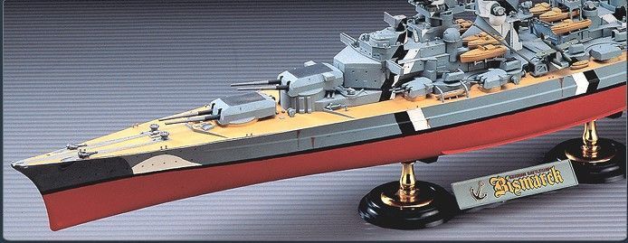 Сборная модель 1:350 корабль Bismarck Academy 14109