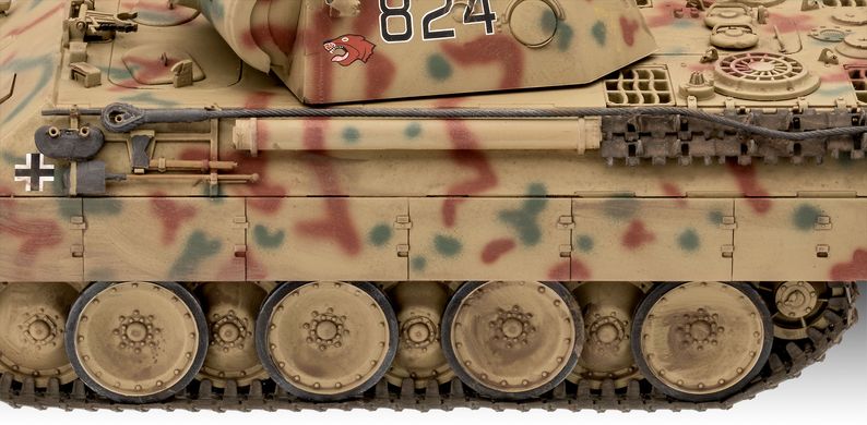 Assembly model 1/35 tank Panther Ausf. D Revell 03273