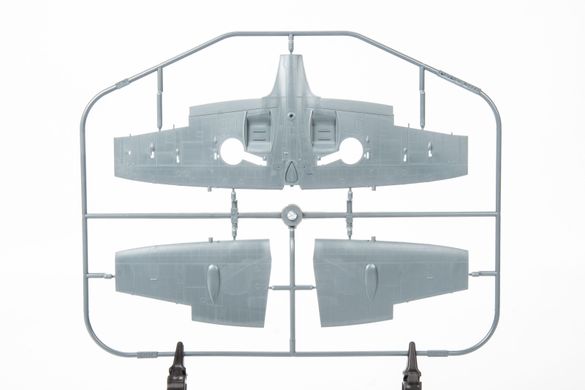 Сборная модель 1/48 винтовой самолет Spitfire F Mk.IX Weekend edition Eduard 84175