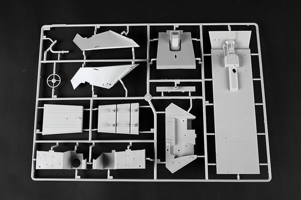 Сборная модель 1:16 Бронтранспортер Sd.Kfz 251 D Trumpeter 00942
