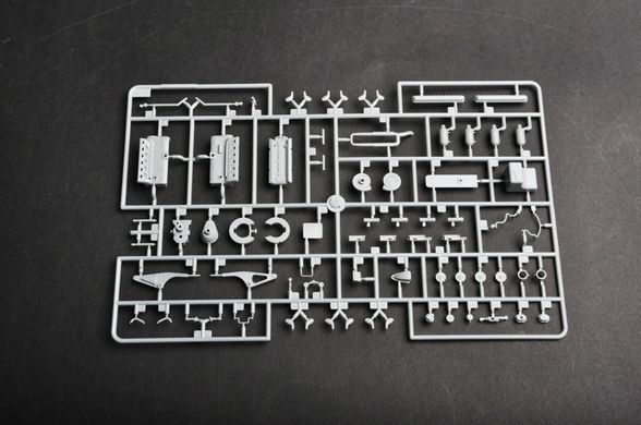 Assembly model 1:32 Messerschmitt Bf 109E-7 Trumpeter 02291