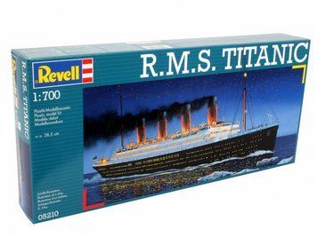 Prefab model 1:700 ship R.M.S. Titanic Revell 05210