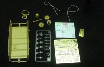 Collected model 1/35 light tank M24 Chaffee (British Army) Bronco CB35068