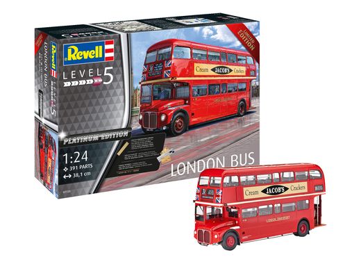 Assembled model 1/24 London Bus with high quality Revell 07720 photoetch