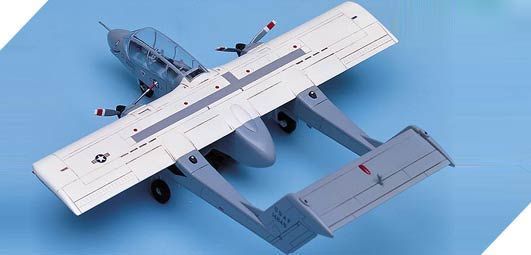 Сборная модель 1:72 штурмовик OV-10 Bronco Academy 12463