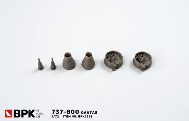 Сборная модель 1/72 самолет Боинг 737-800 Qantas BPK 7218