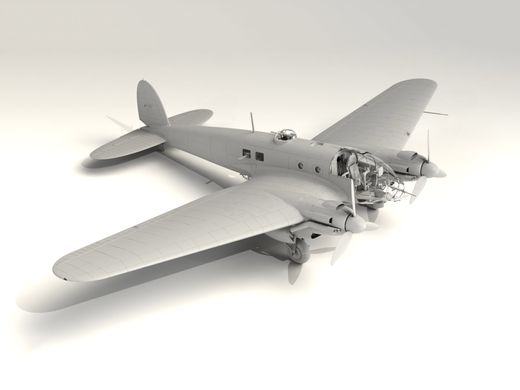 1/48 He 111H-20 World War II German Bomber Kit ICM 48264