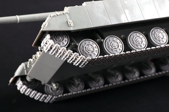1:35 Scale Model of the Object 490A by Trumpeter, Part No. 09607