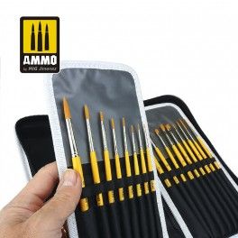 A set of brushes in a protective case AMMO Brush Arsenal Ammo Mig 8580