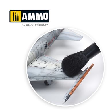 Щетка для удаления пыли 2 (Dust Remover Brush 2) Ammo Mig 8576